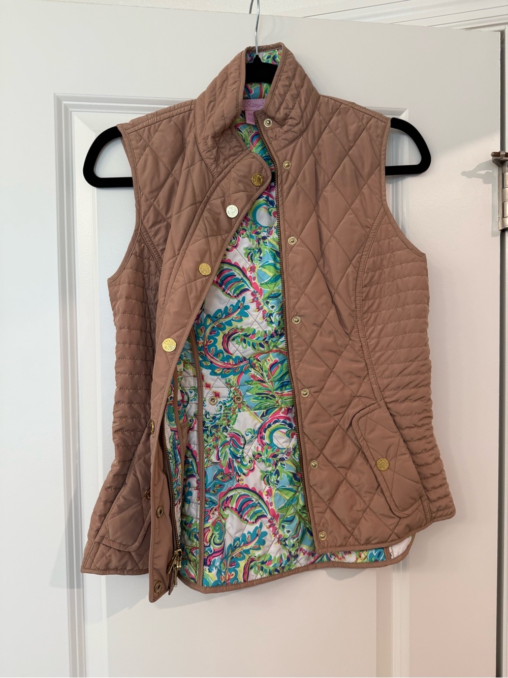Lilly Pulitzer Tan Quilted Vest with Bright Multicolor Paisley Lining